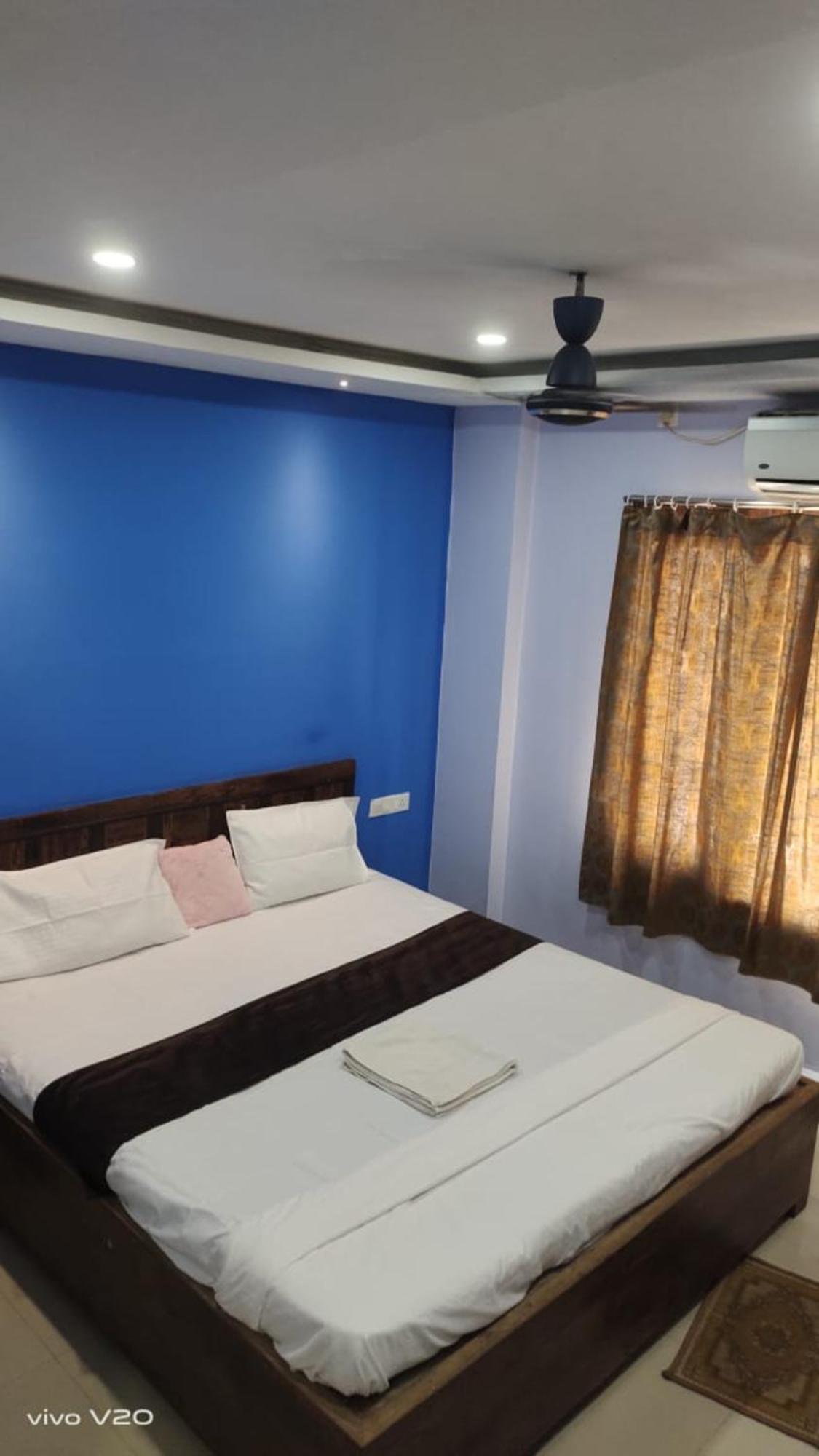 Hotel Tara Lodge Grand Road Puri - Near Jagannath Temple - Best Location Exterior photo