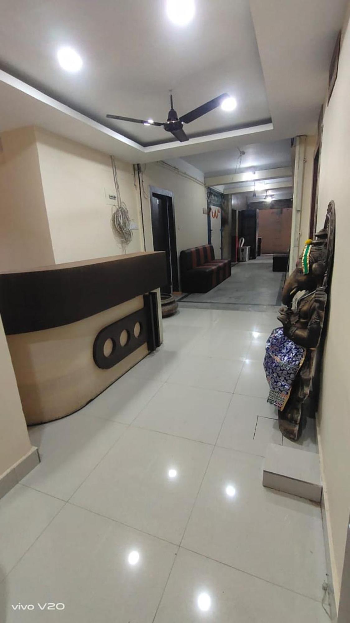 Hotel Tara Lodge Grand Road Puri - Near Jagannath Temple - Best Location Exterior photo