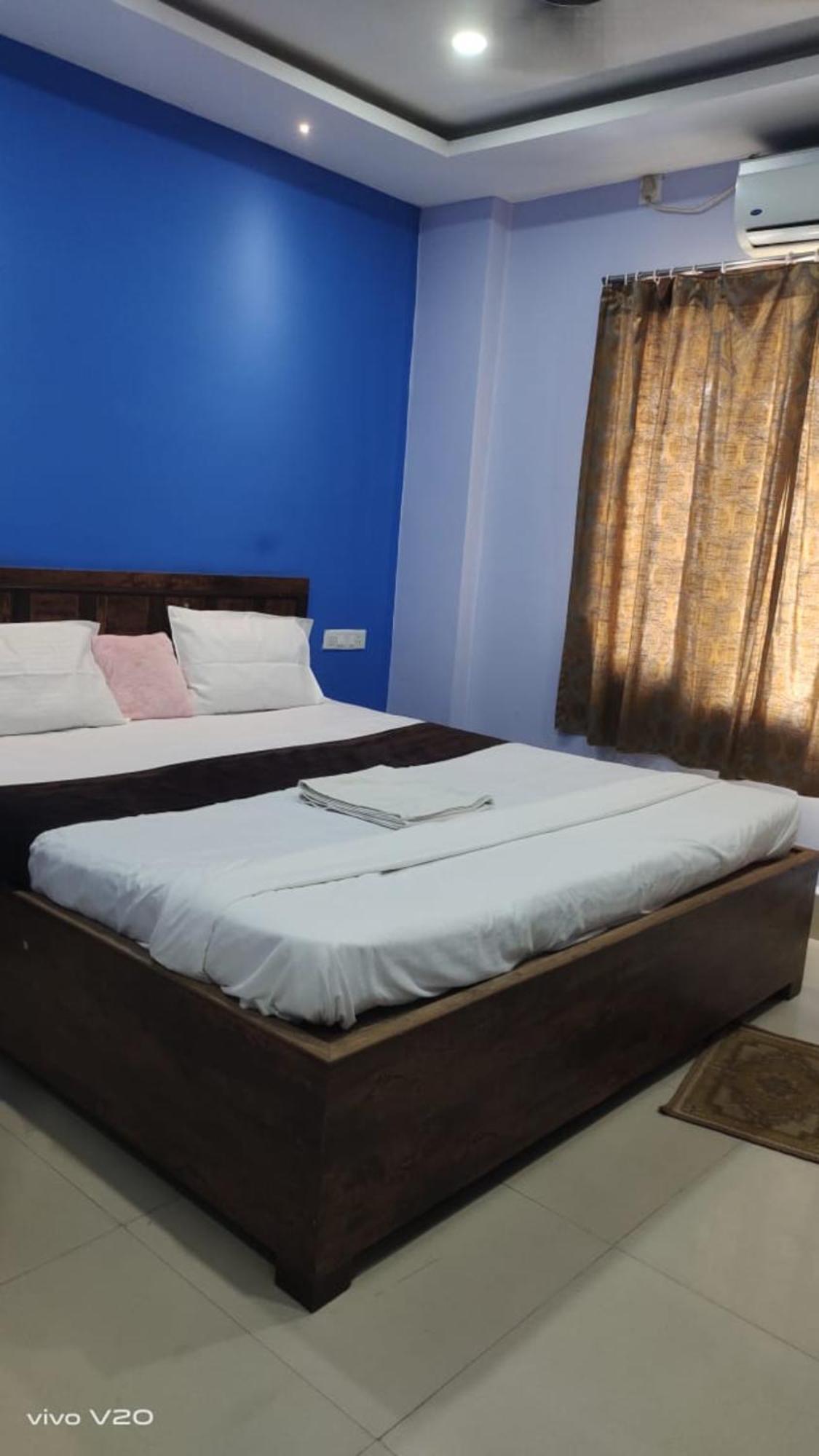 Hotel Tara Lodge Grand Road Puri - Near Jagannath Temple - Best Location Exterior photo