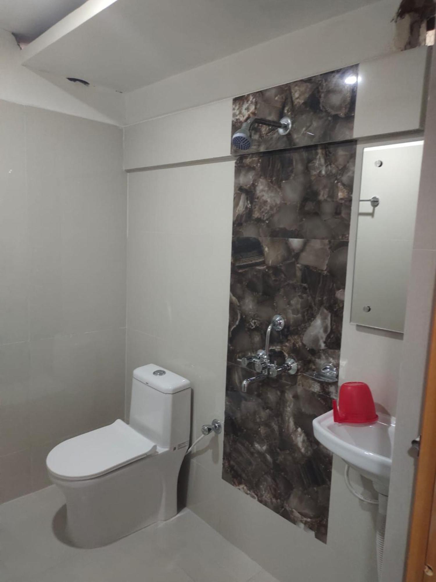 Hotel Tara Lodge Grand Road Puri - Near Jagannath Temple - Best Location Exterior photo