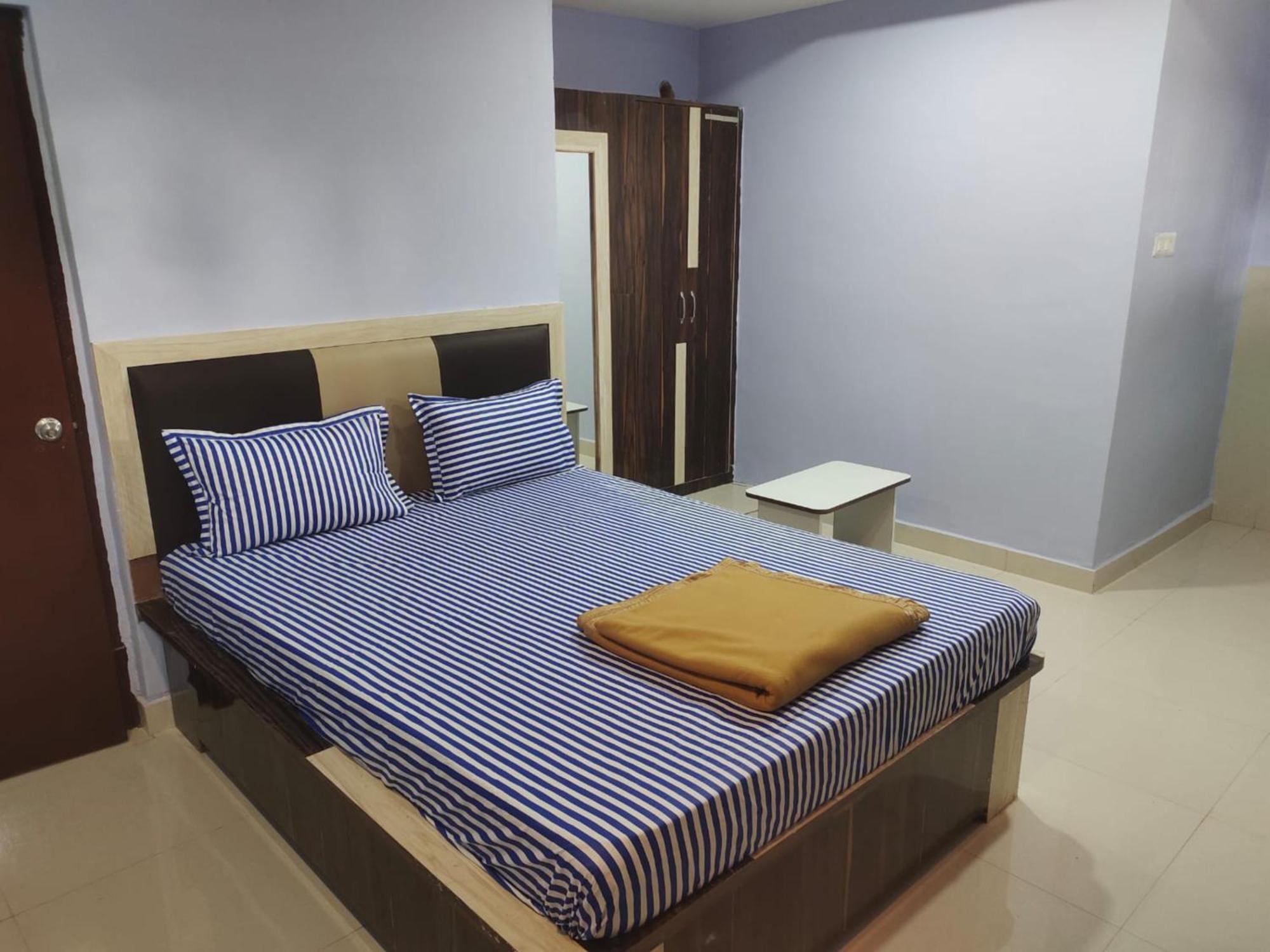 Hotel Tara Lodge Grand Road Puri - Near Jagannath Temple - Best Location Exterior photo